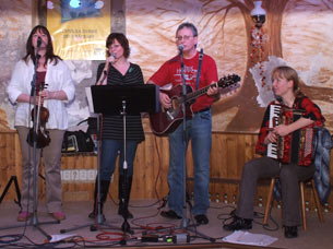 Šárka, Monika, Vláďa, Romana